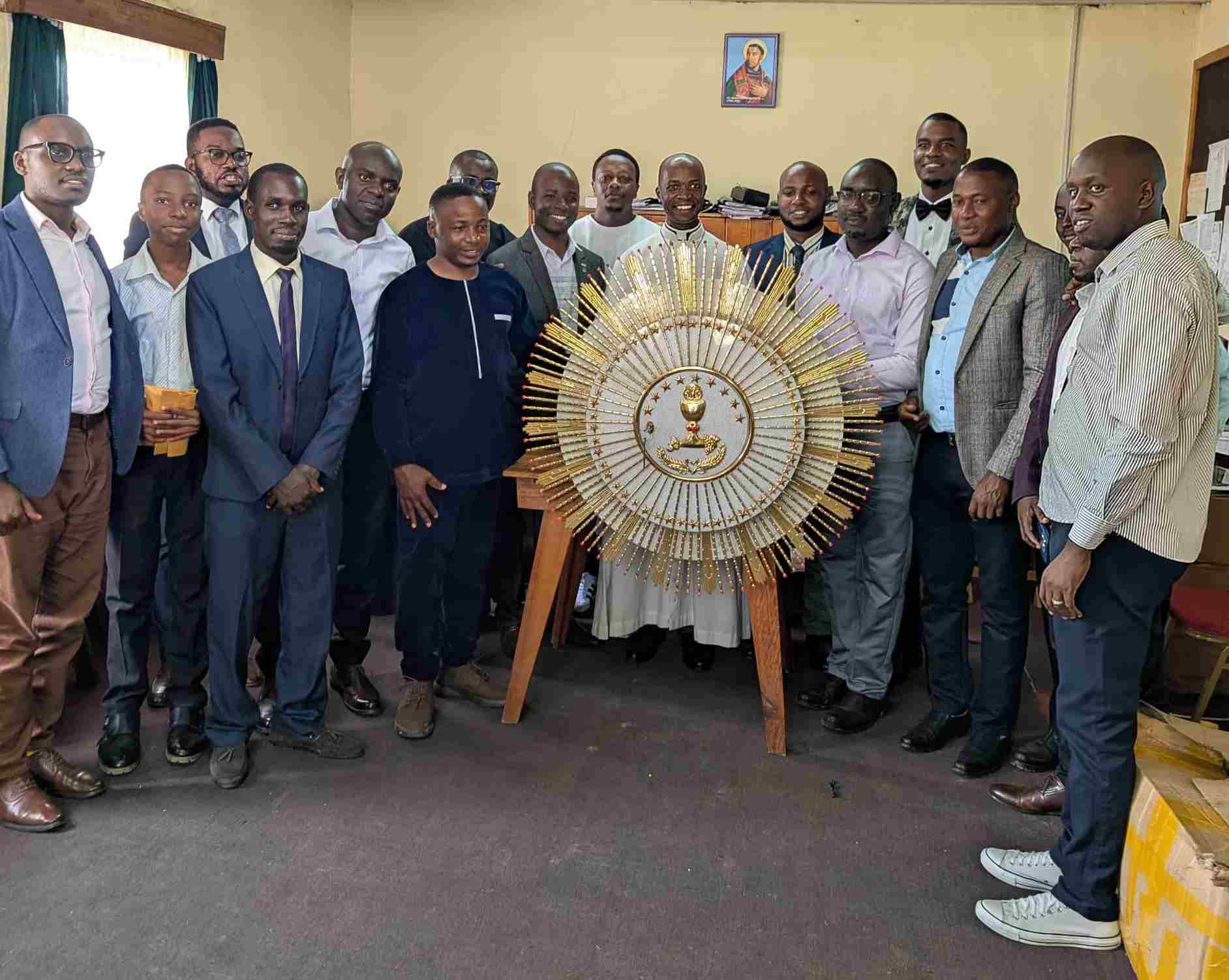 Nsikye Saints Alumni Donate Golden Tabernacle to School&hellip;